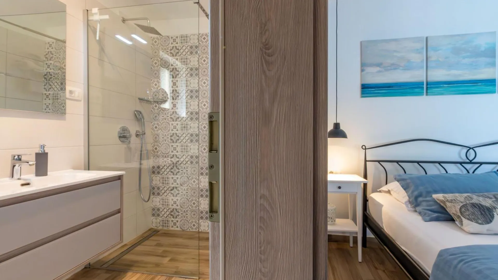 Villa Mediterranea, An Idyllic New Villa With A Mediterranean Touch Vinez Дом отдыха